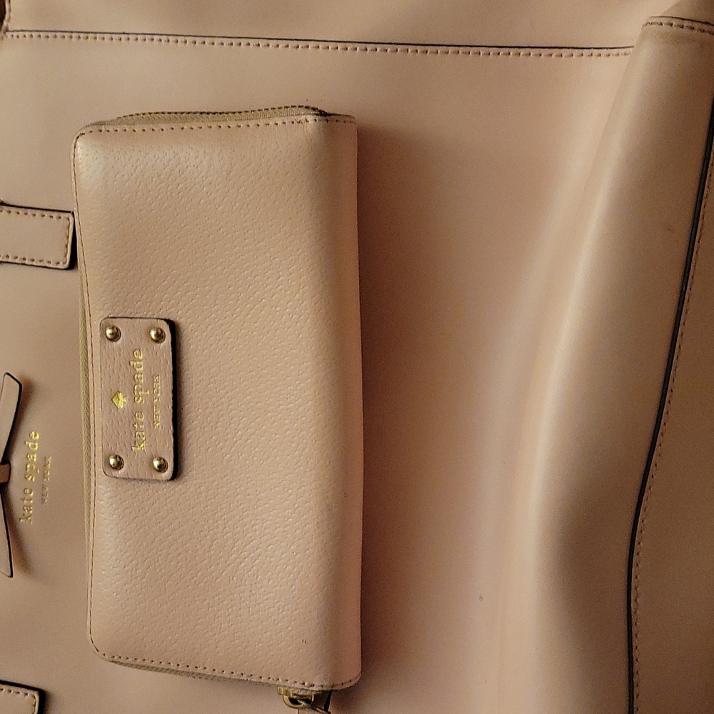 Pink Kate spade zipper around continental wallet